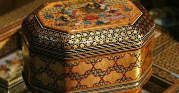 خاتم کاری روی چوب